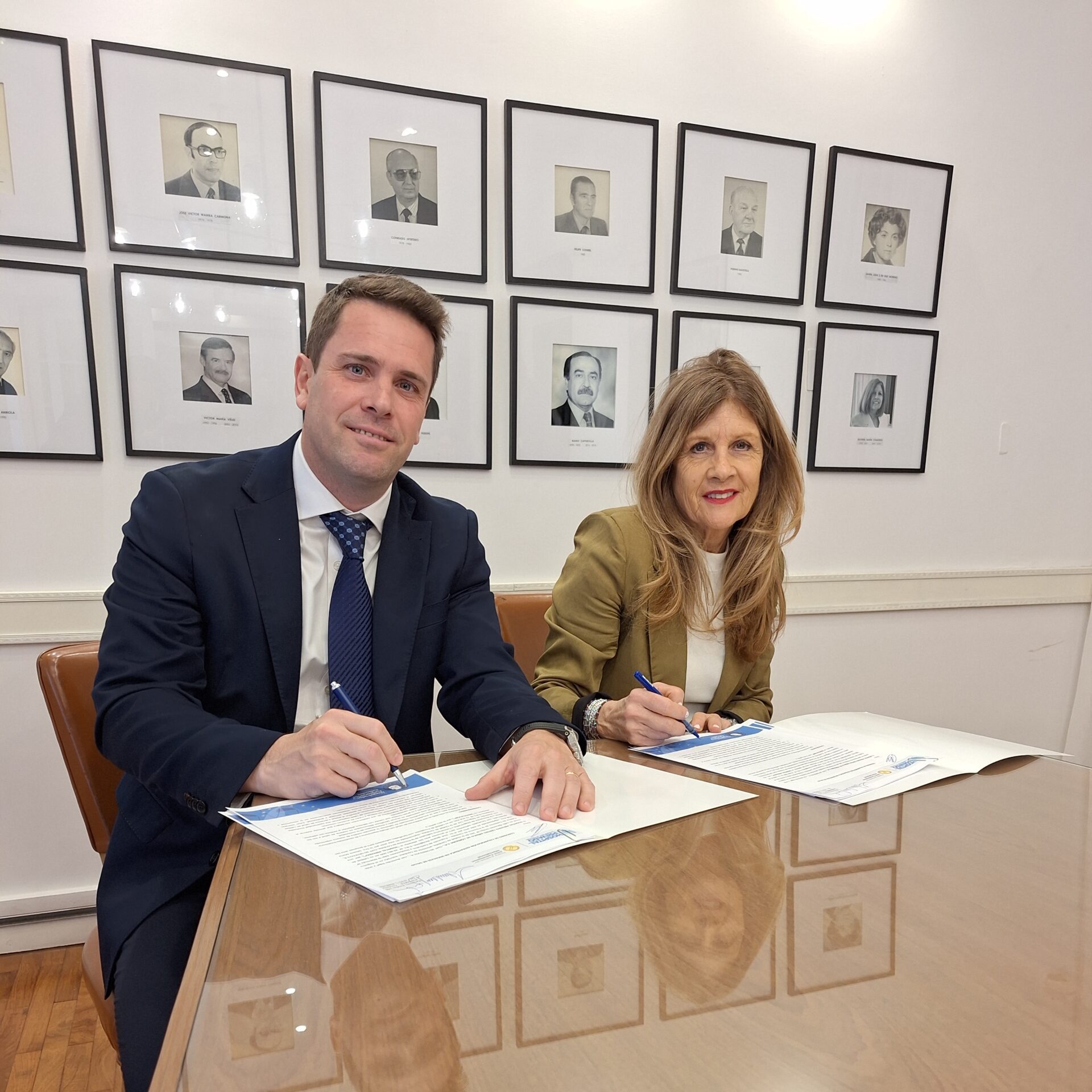 Asociación de Magistrados y Funcionarios Judiciales de la Provincia de Córdoba | Firma convenio Hospital Privado